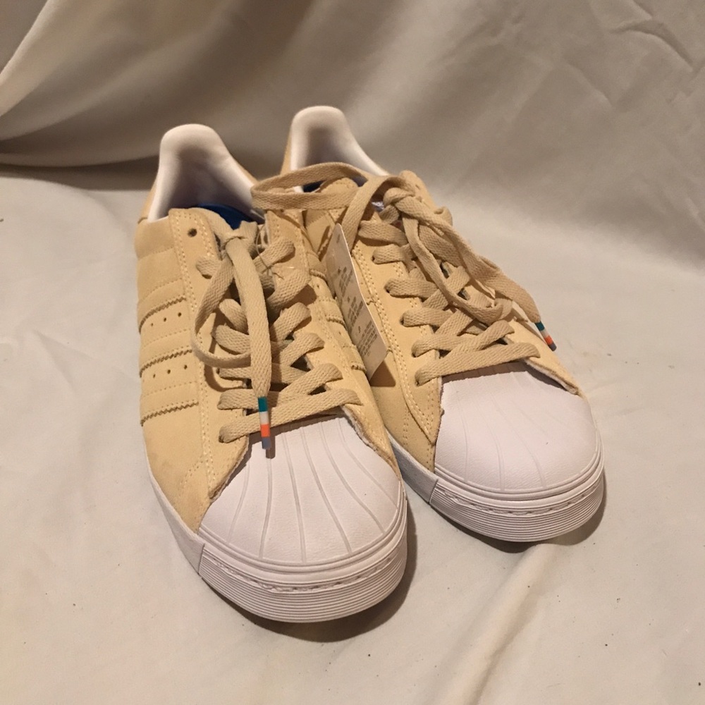 Adidas Skater Sneakers